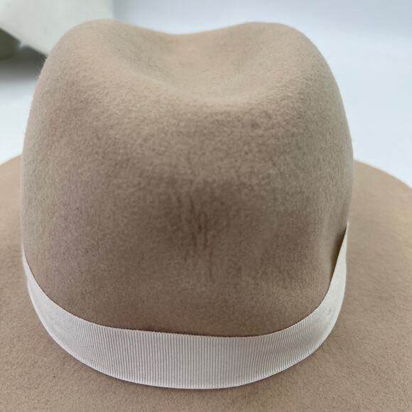 Club Monaco Millennie Wool Hat Ivory Biege main image 11